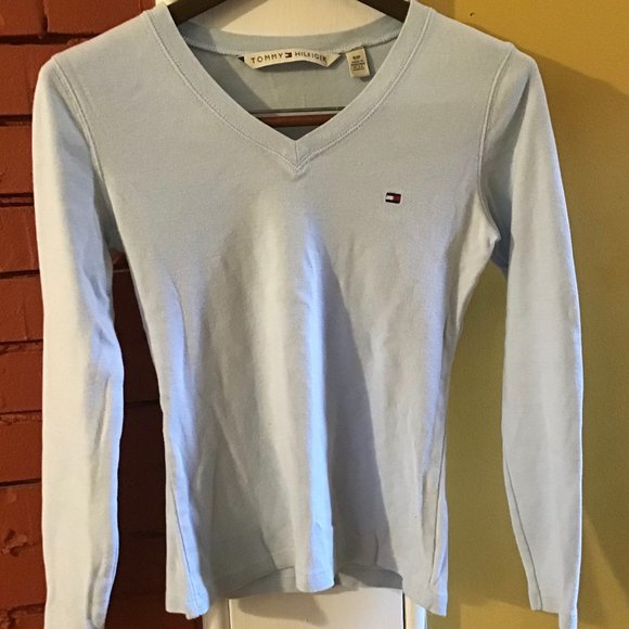 VINTAGE V-NECK TOMMY HILFIGER SHIRT. Blue